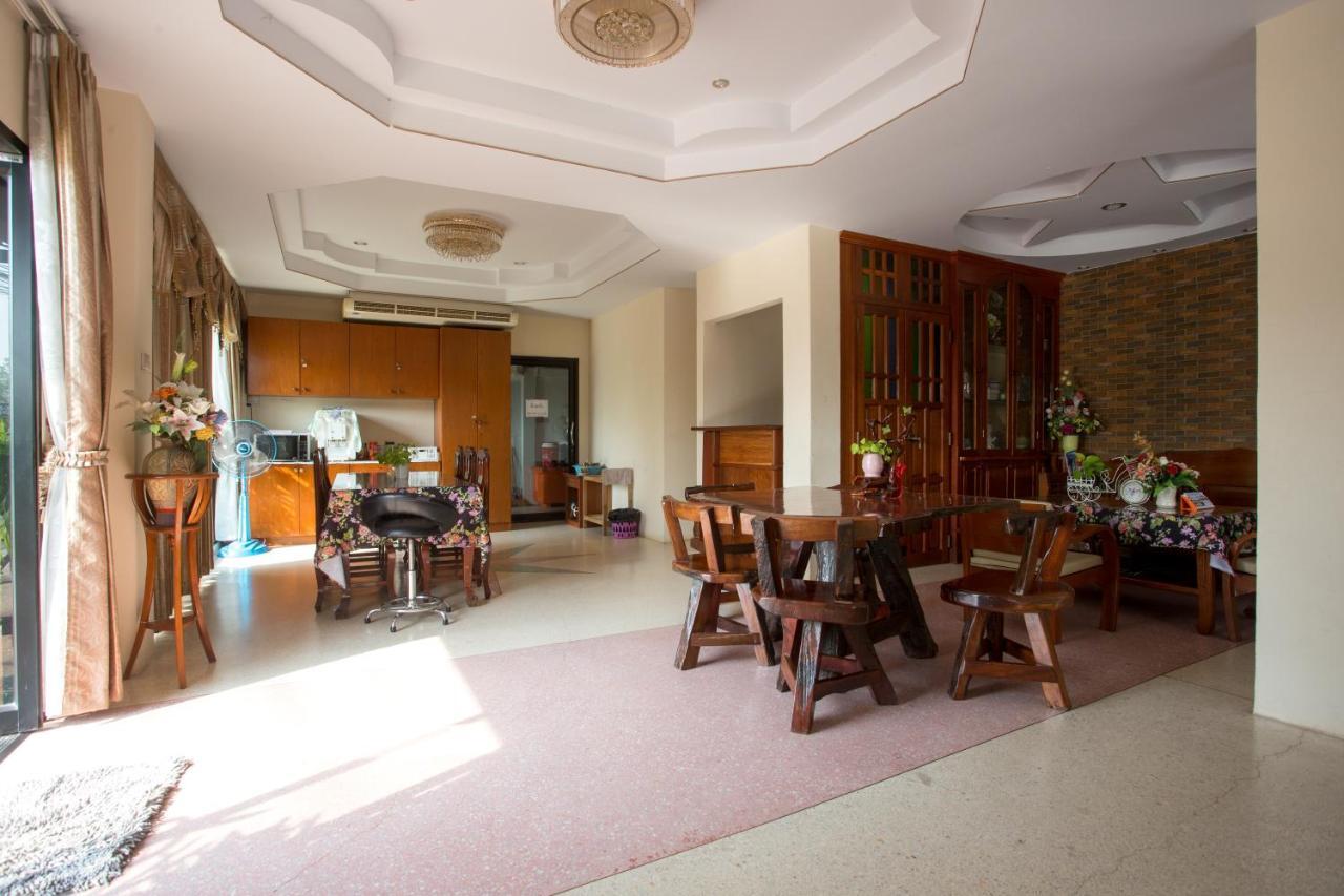The Star Hotel Udonthani Kültér fotó